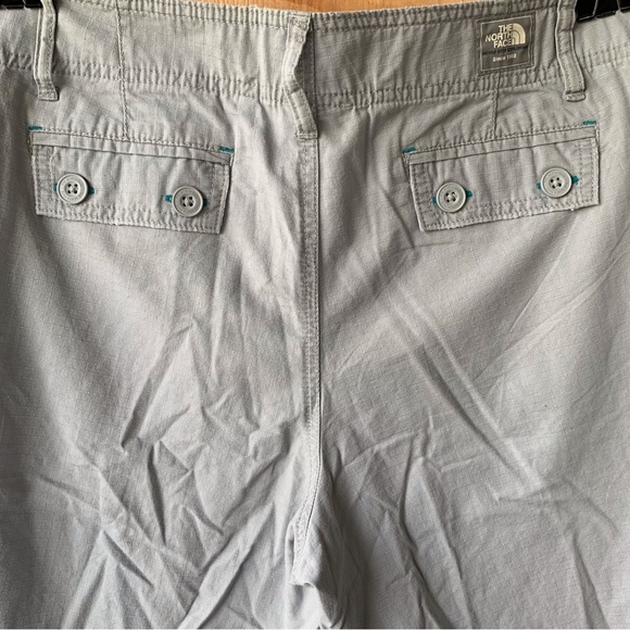 The North Face Baggy Ripstop Cargo Quick Dry Shorts Gray - Picture 3 of 9